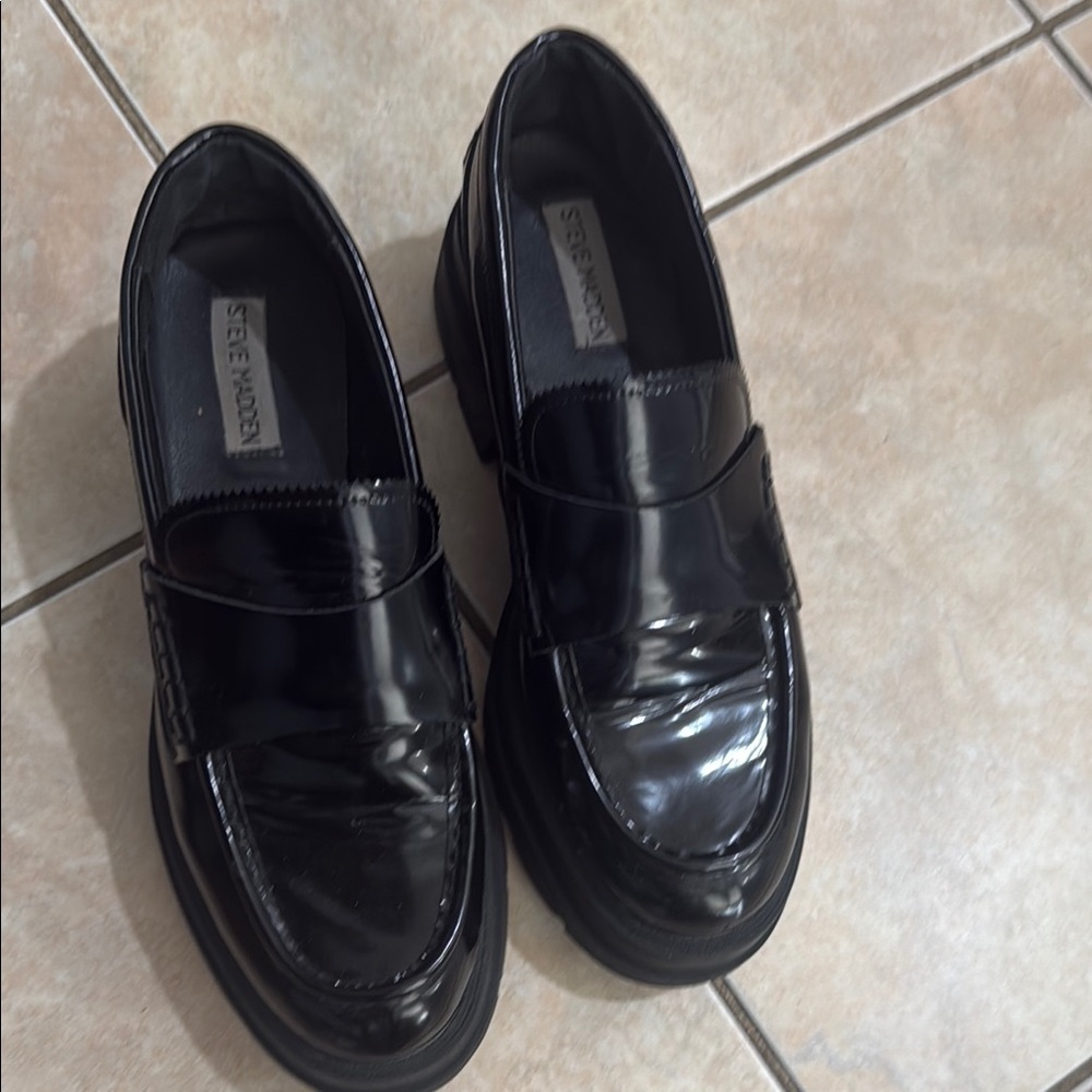 Steve Madden women’s y2k Gaven Black chunky vintage leather style Loafers 10 M - Picture 2 of 10
